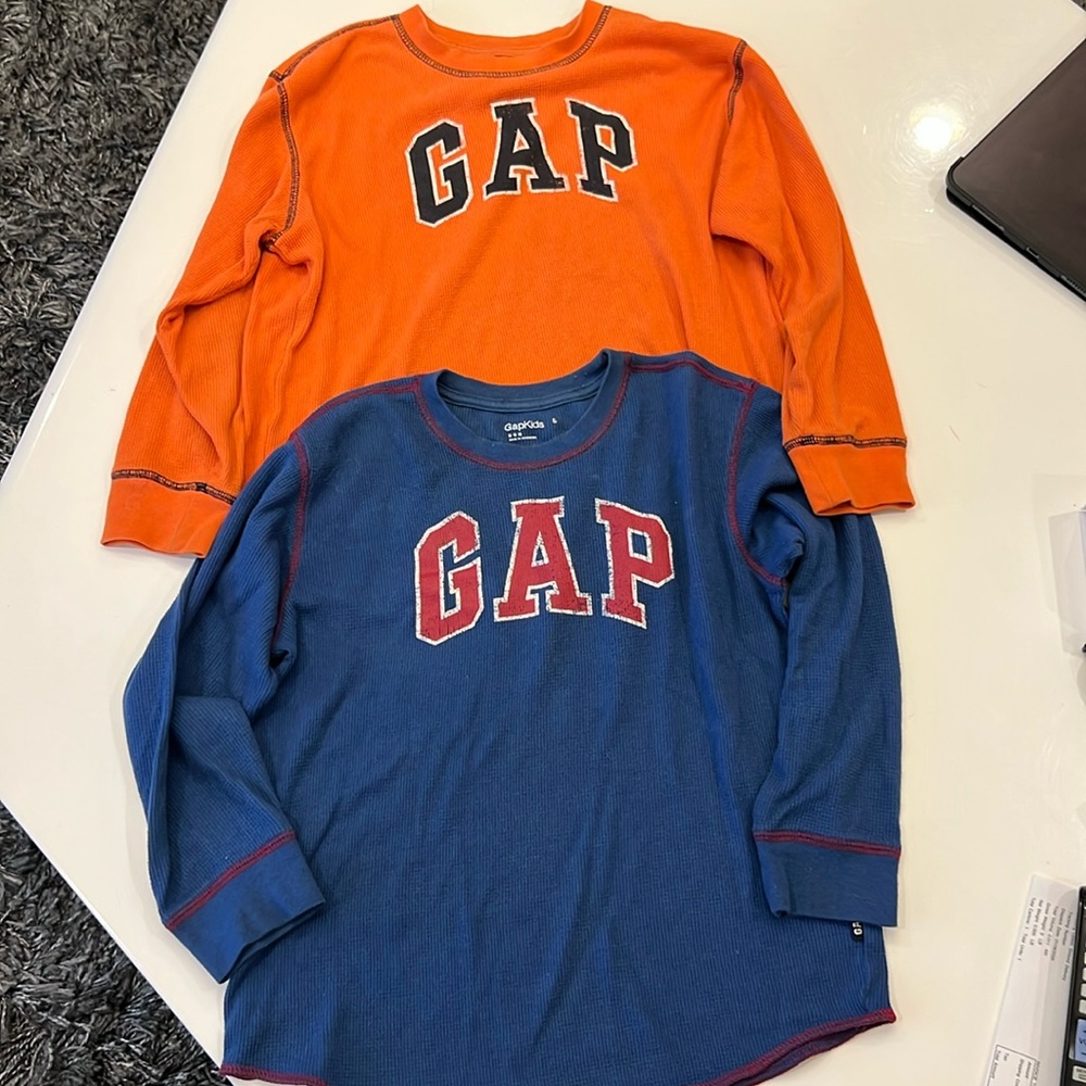 🔥🔥🔥Bundle 2 Gap kids long sleeve top